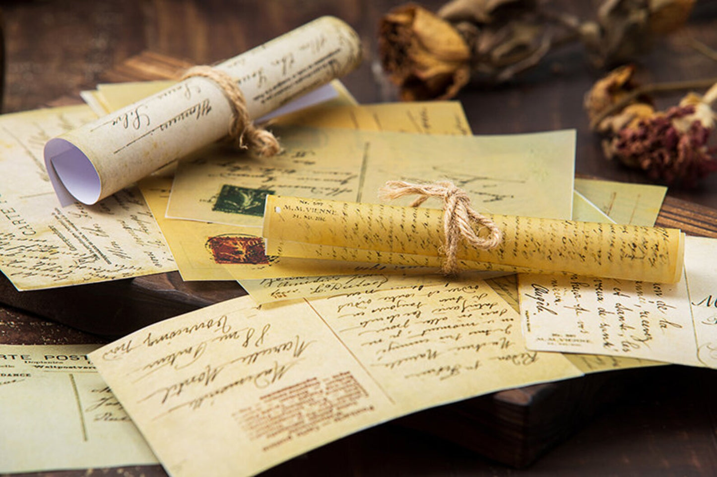 16/pcs. Vintage Paper & Vellum Pack