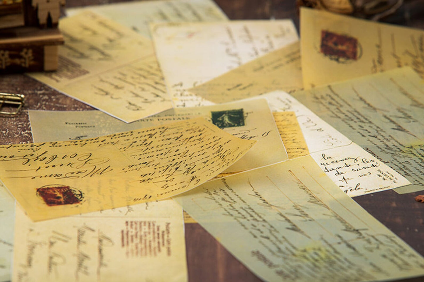 16/pcs. Vintage Paper & Vellum Pack